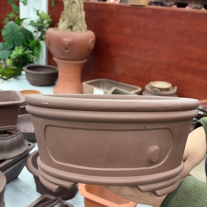 紫砂花盆紫砂的颜色很好看呀