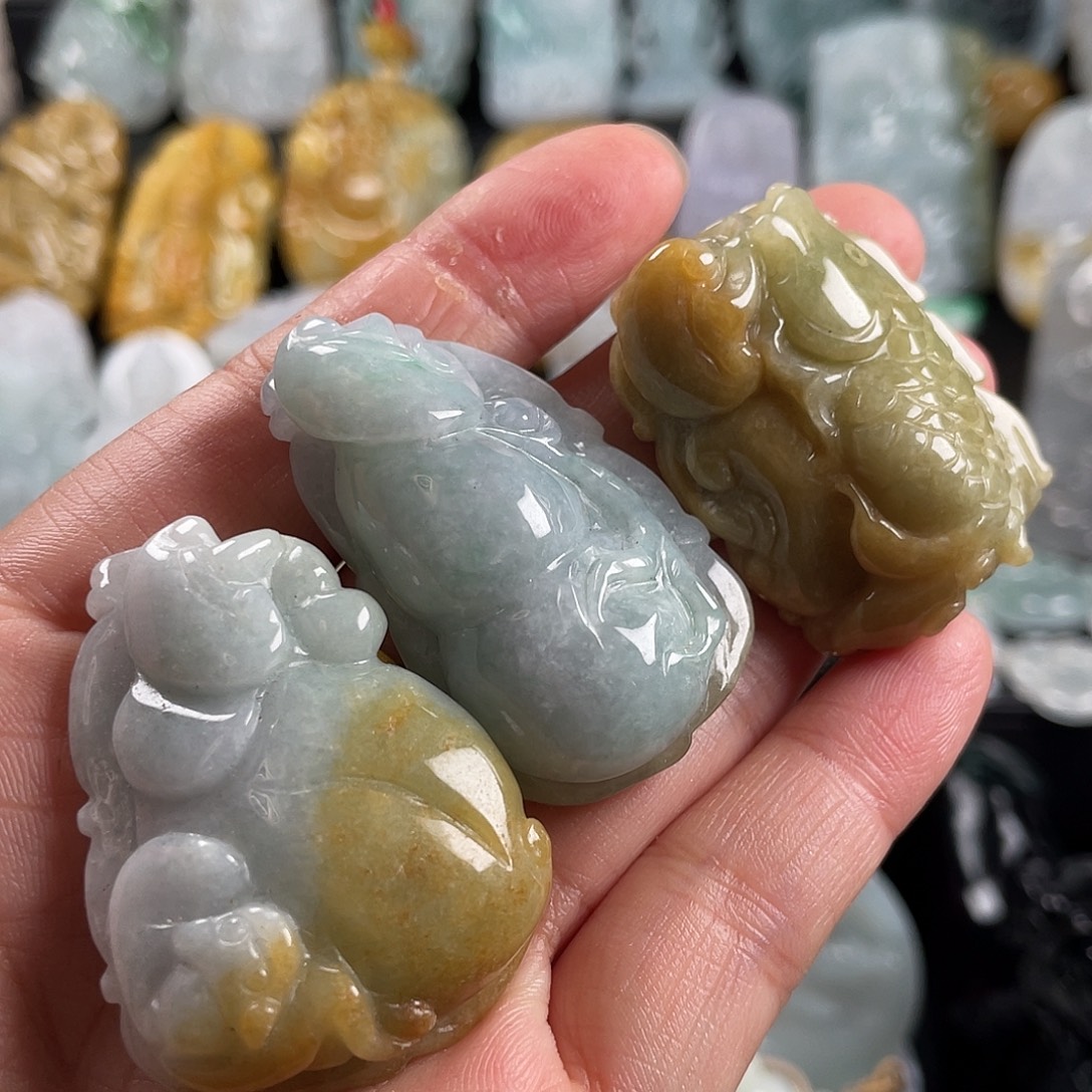 翡翠未镶嵌吊坠(不含链)