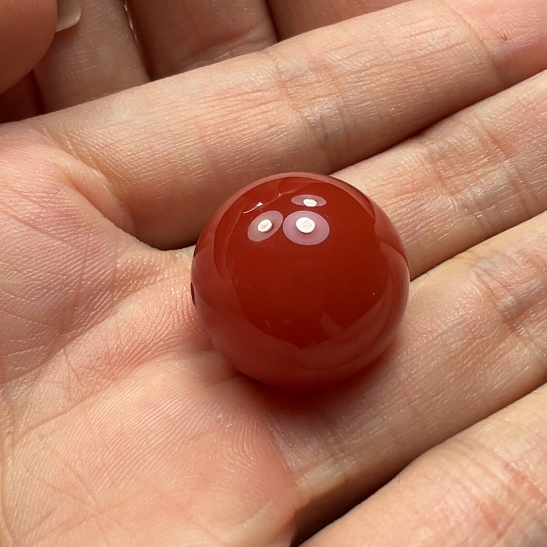 孙***n未镶嵌珠子南红玛瑙