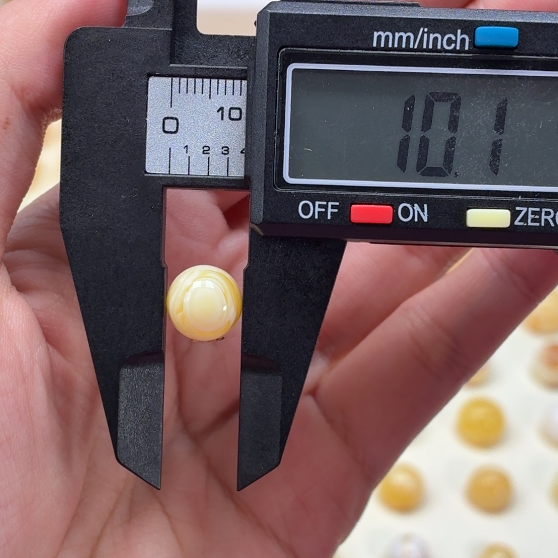 琥珀未镶嵌裸石焦皮10mm