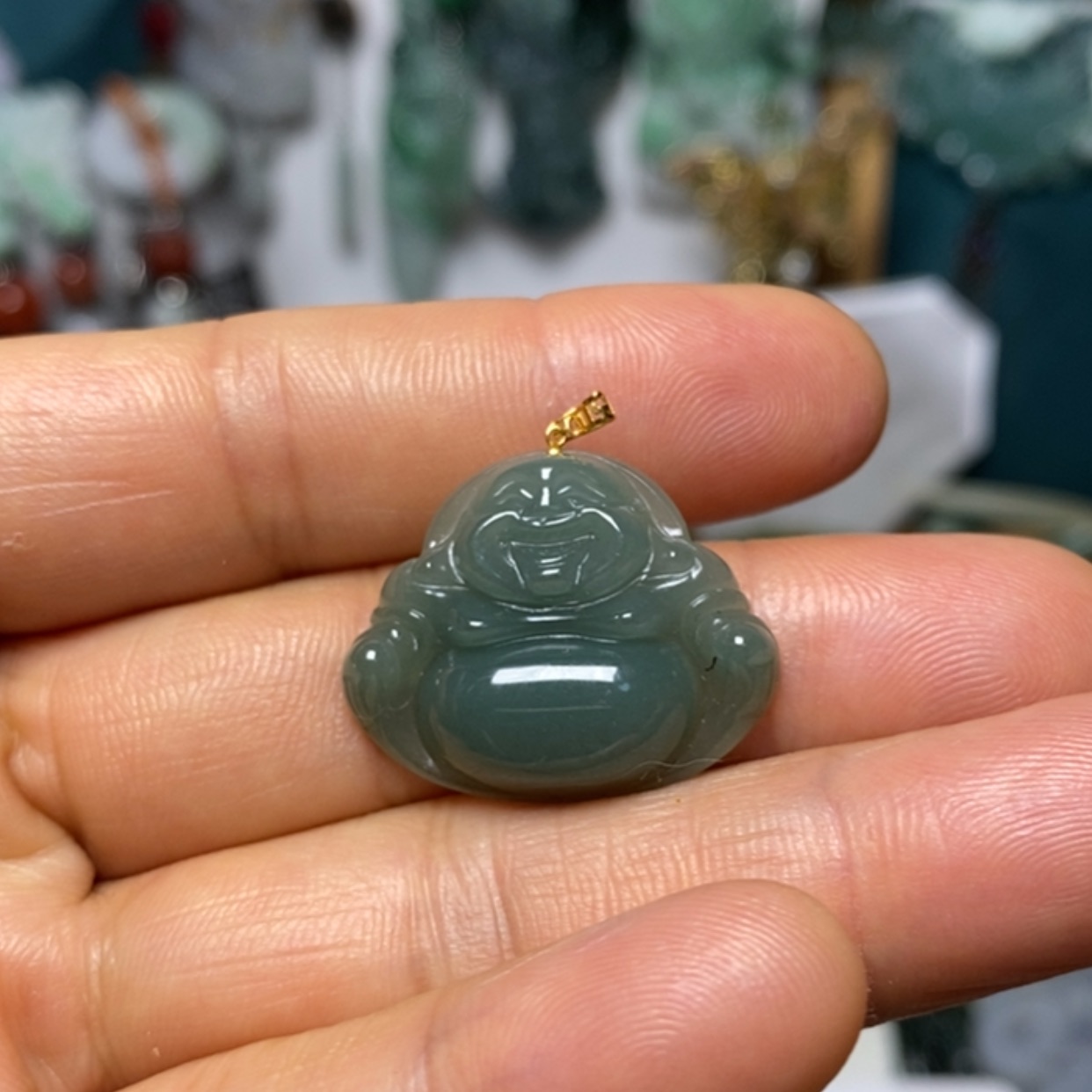 【闪购商品】翡翠吊坠(赠链)未镶嵌