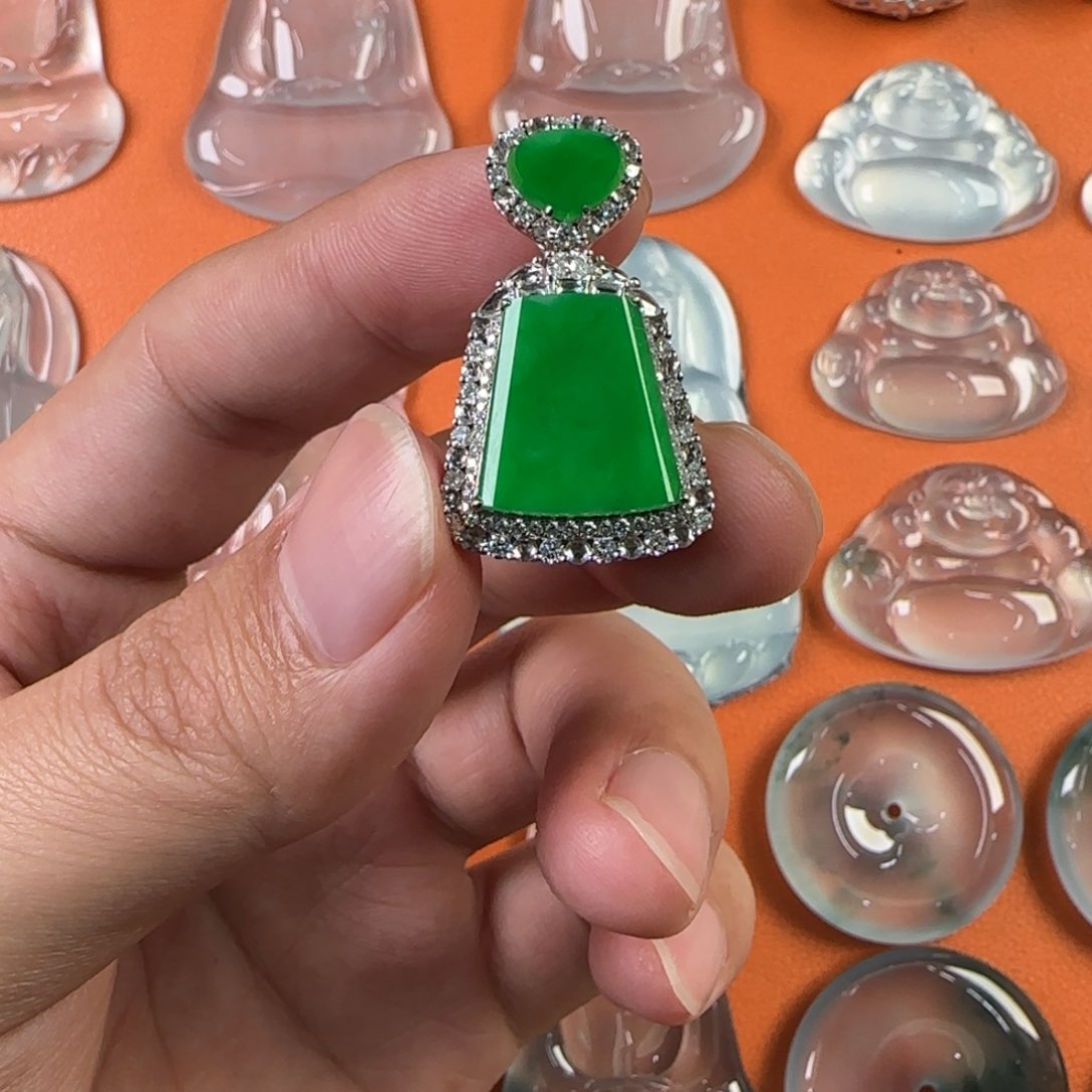 定制翡翠未镶嵌天然