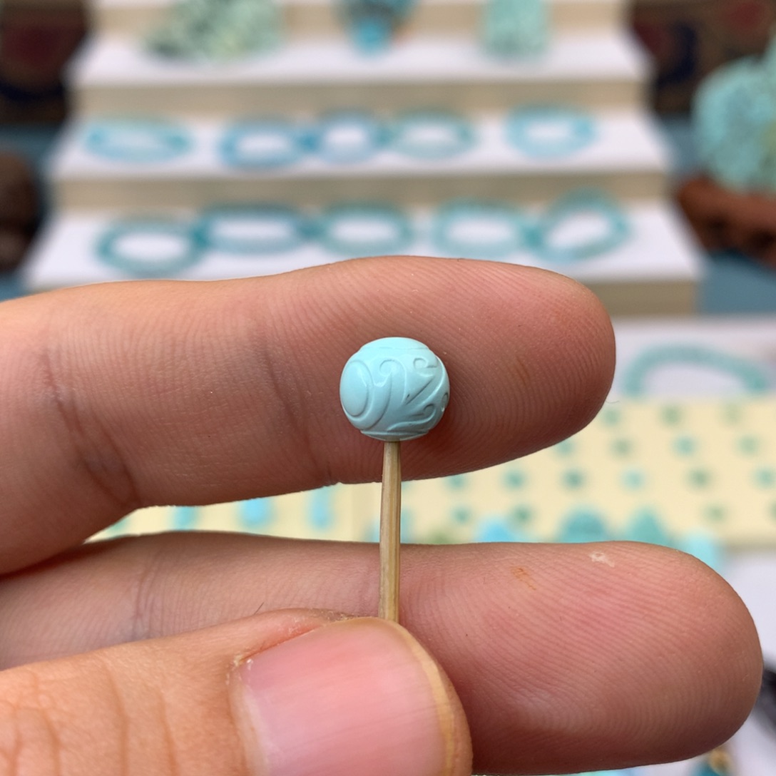 绿松石配饰未镶嵌