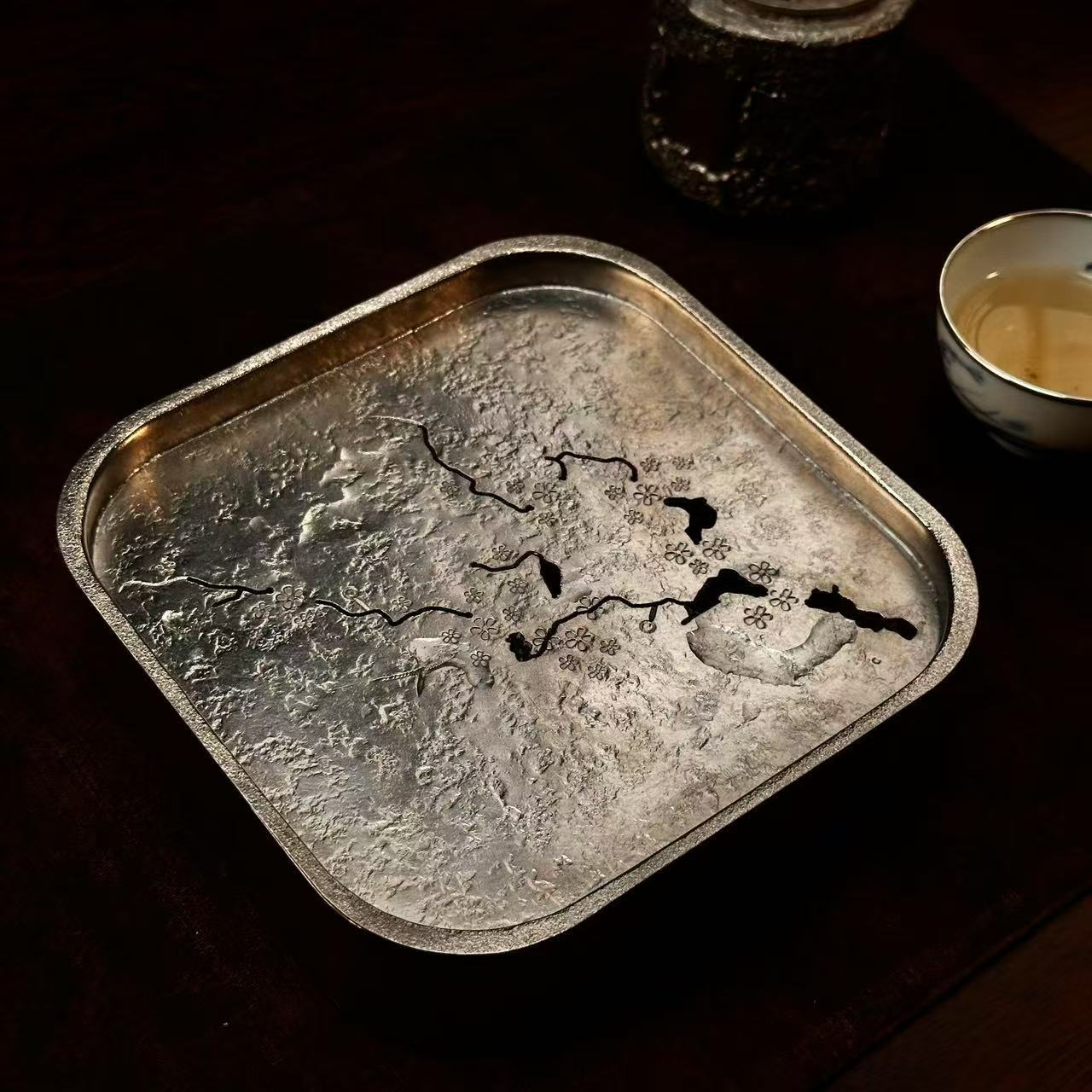 全手手打纯锡原色小方壶承