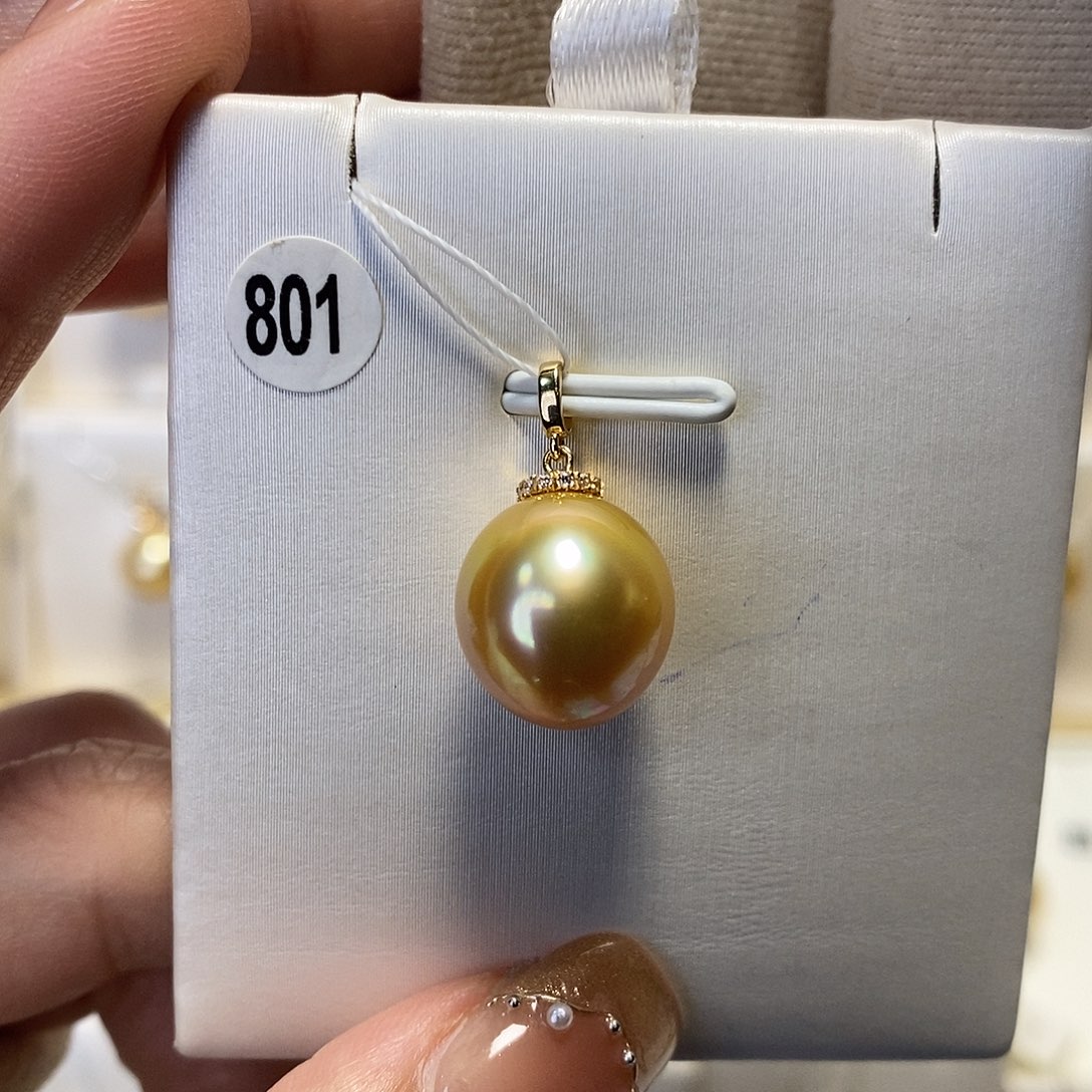 海水珍珠吊坠(不含链)18K金镶嵌