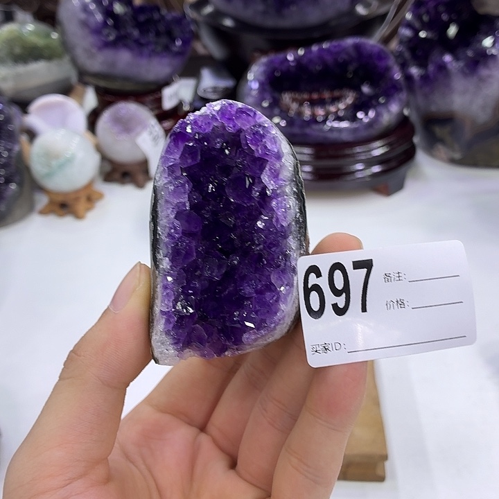 大型摆件（非配饰）未镶嵌水晶