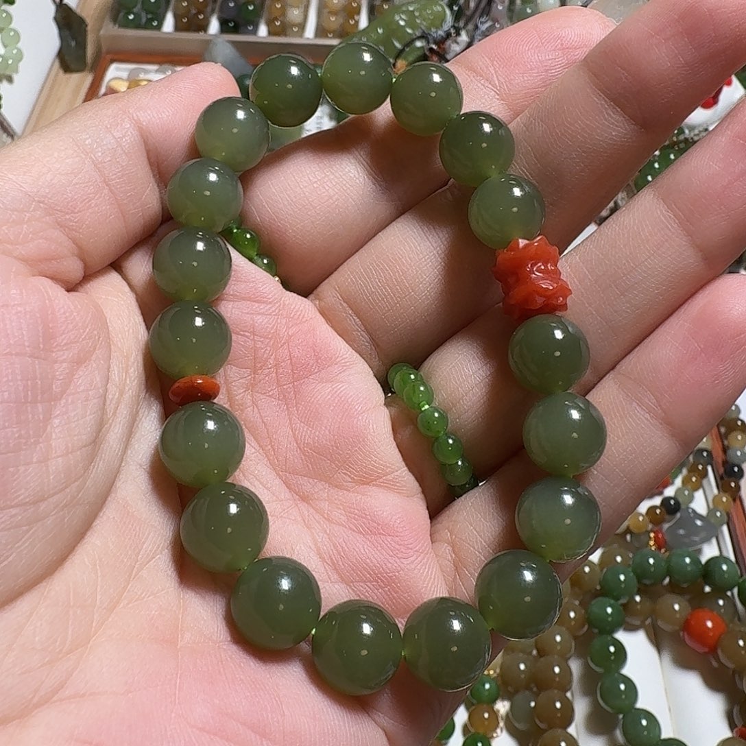 和田玉未镶嵌手链