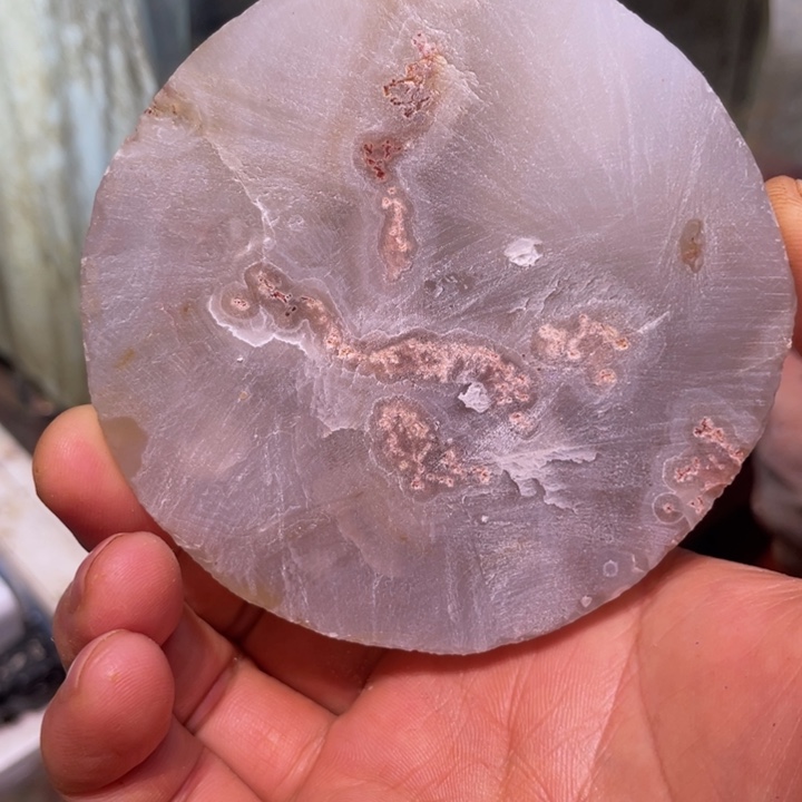 嗨***女定制玛瑙定制手镯不退不换口径63