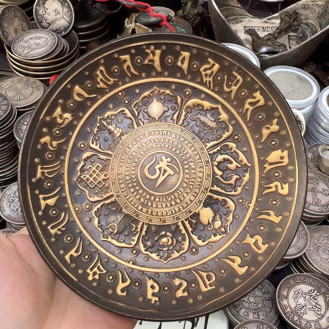 金属复古风格摆件