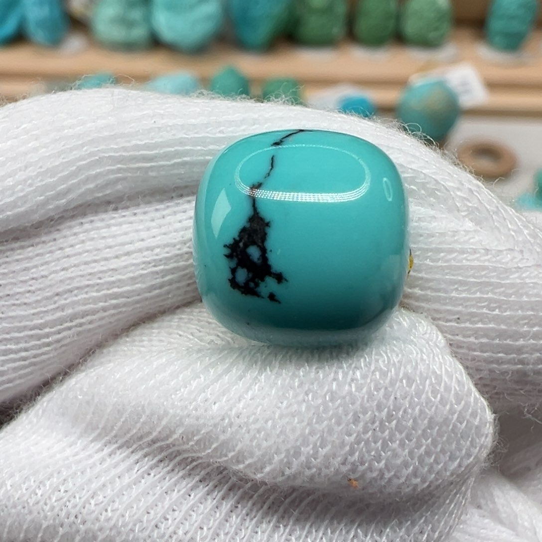 绿松石配饰未镶嵌