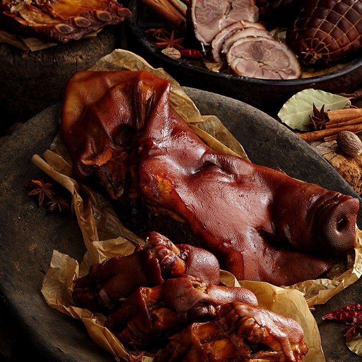 精选土猪脸肉头皮柏树丫烟熏炕制腊肉重庆特产