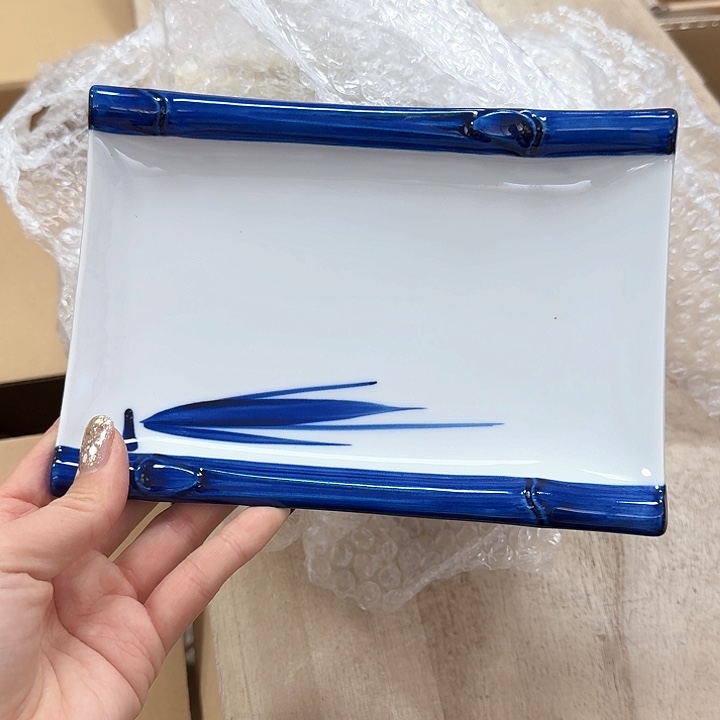 瓷片噗哈哈哈哈哈哈哈哈哈我