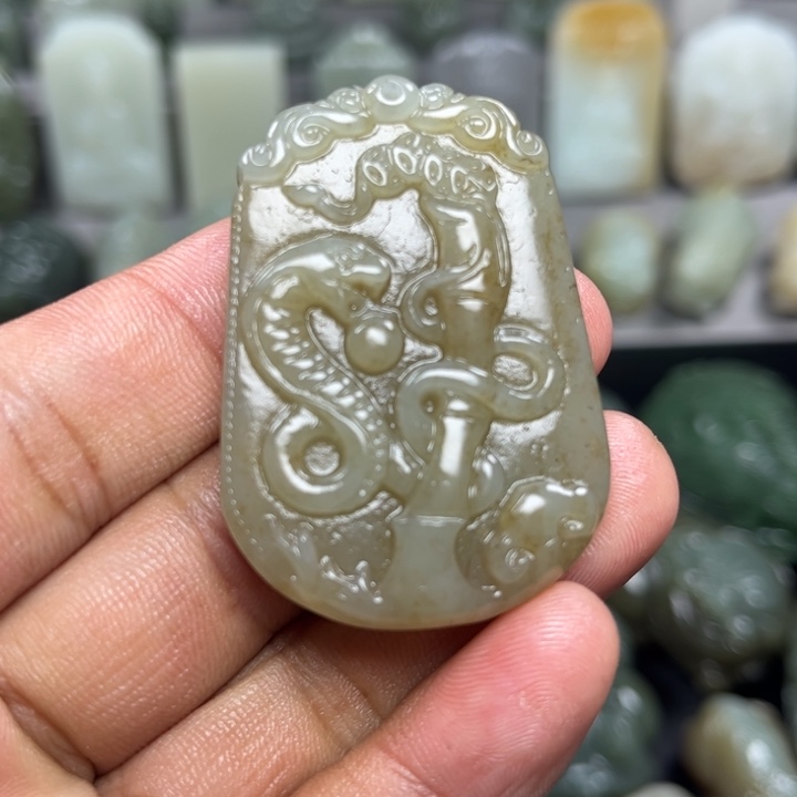 和田玉挂件未镶嵌