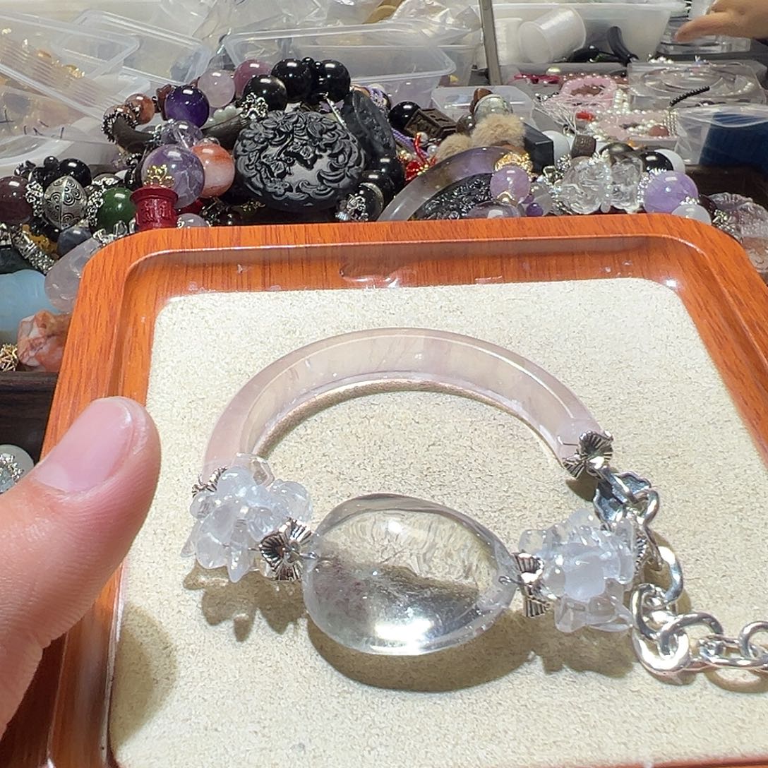 手链未镶嵌水晶水晶手链