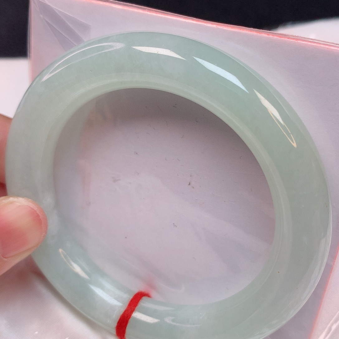 翡翠手镯（圆镯）未镶嵌57