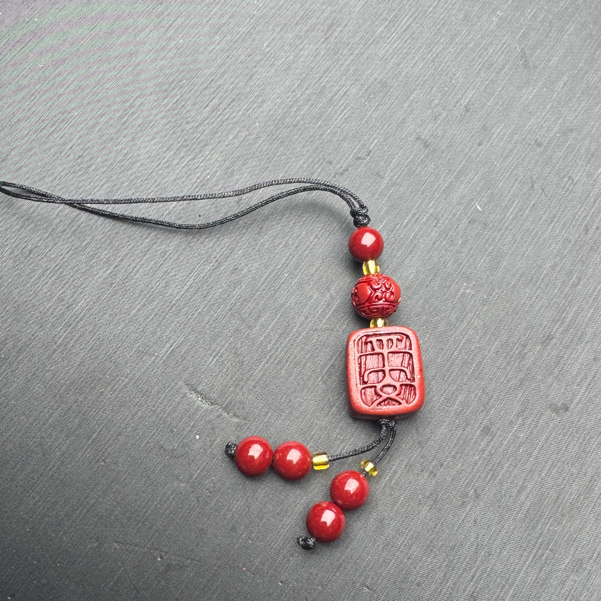 含辰砂工艺品ZBG1022辰砂平安手机挂坠（天然珠宝多样性发其一）