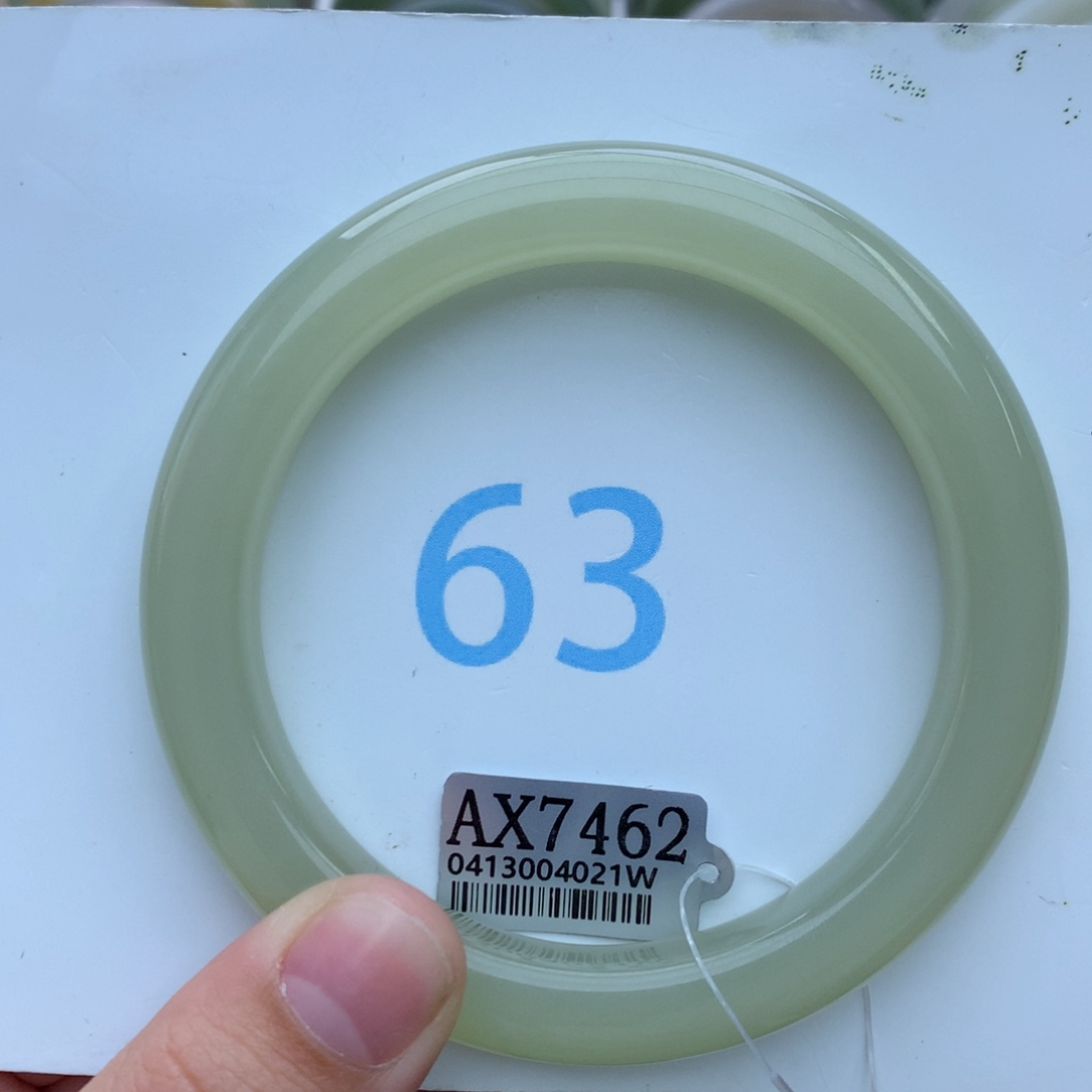 和田玉手镯未镶嵌英*