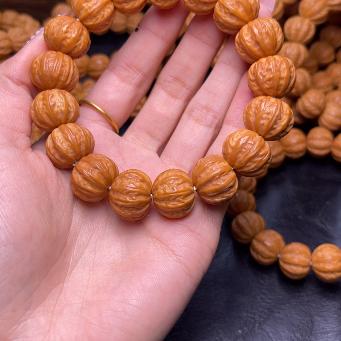 猴头核桃吊坠?***?京八棱17➕