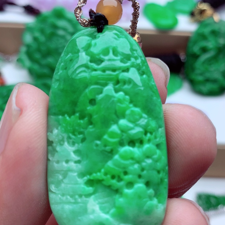 翡翠未镶嵌吊坠(不含链)