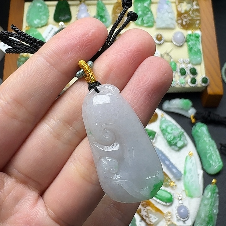 翡翠未镶嵌颈饰翡翠如意吊坠裸石