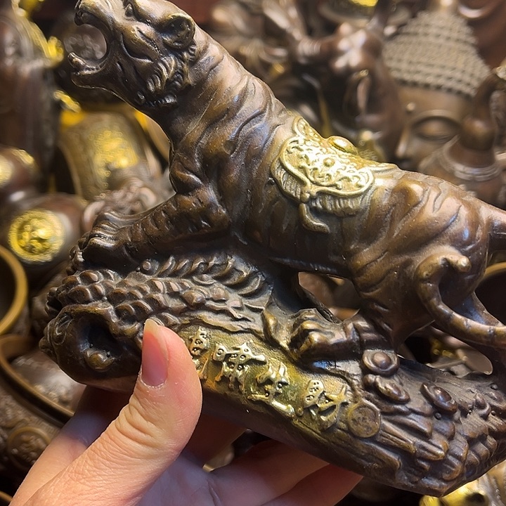 铜8888888888888888888