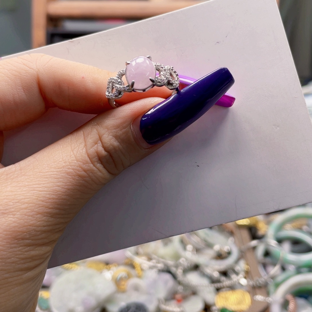 翡翠未镶嵌颈饰天然翡翠Ａ货