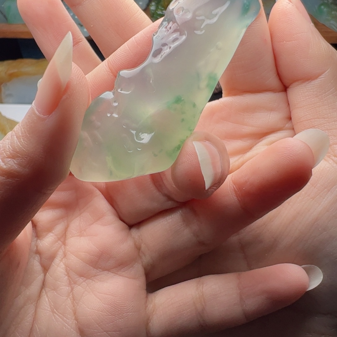 未镶嵌定制翡翠不包工