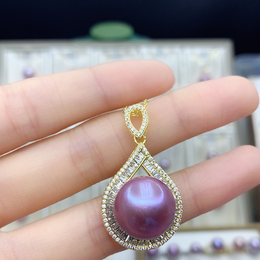 淡水珍珠颈饰合金