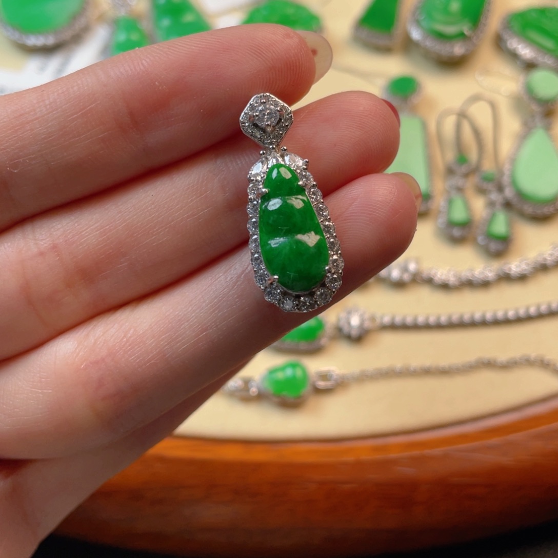 翡翠吊坠(不含链)银S925镶嵌