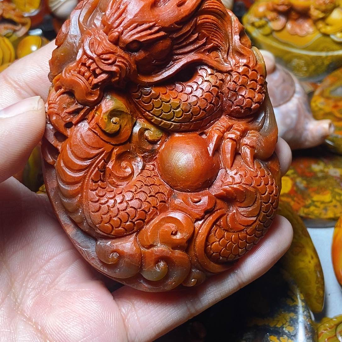 未镶嵌其他玛瑙/玉髓善**行