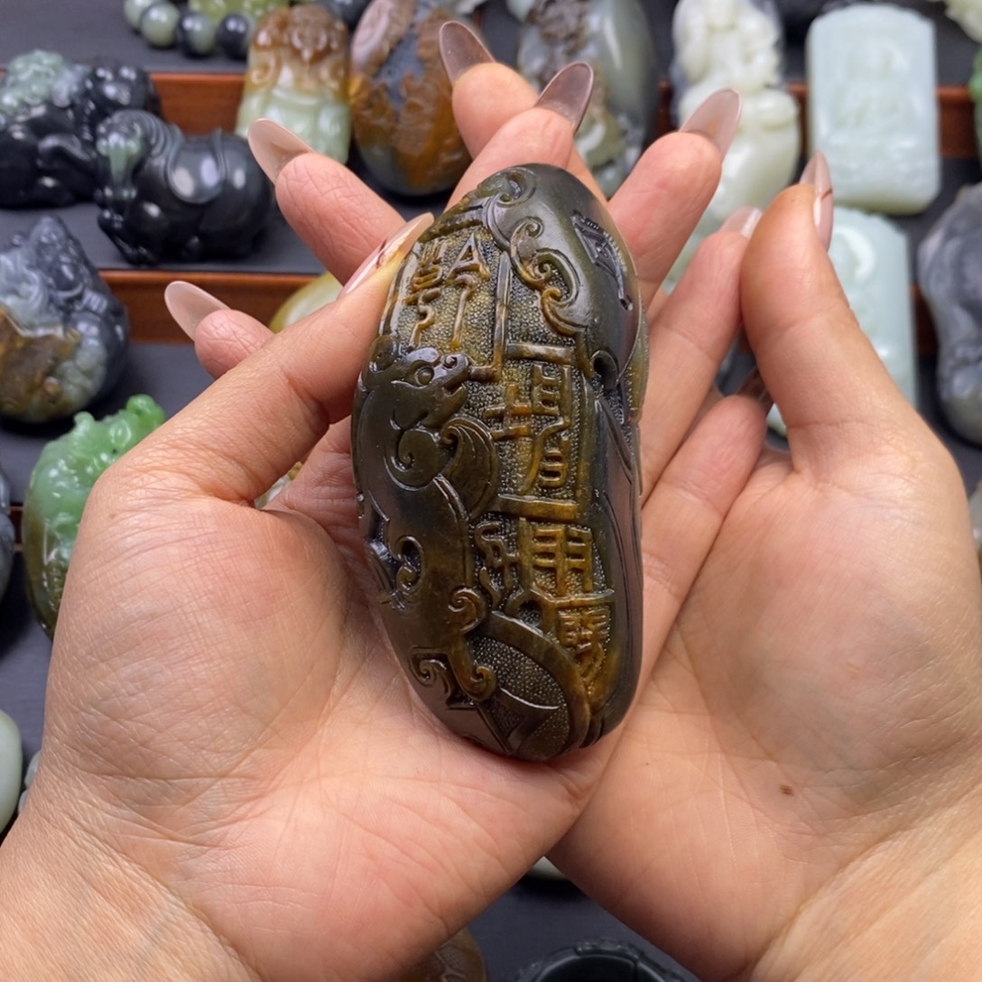 用***0和田玉未镶嵌挂件