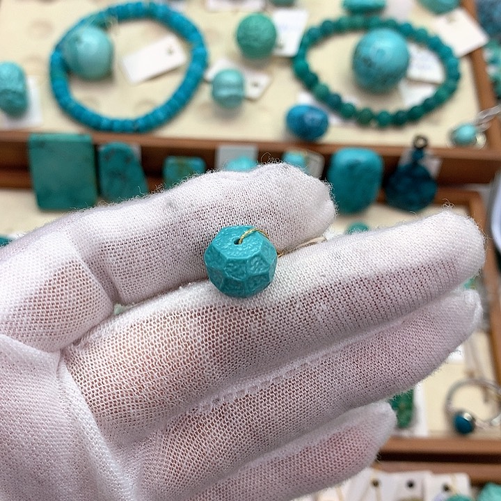 绿松石挂件未镶嵌