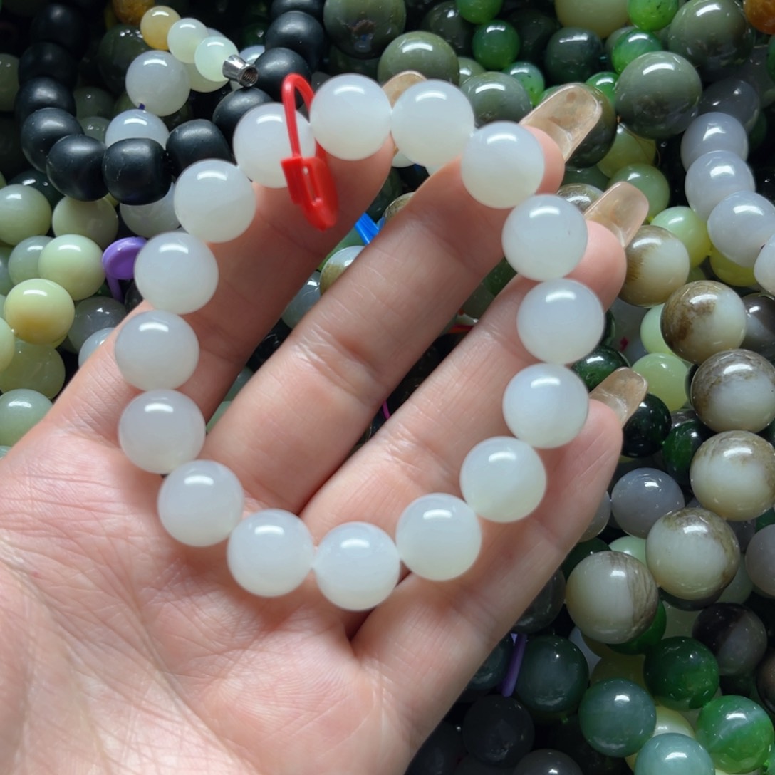 和田玉手链未镶嵌