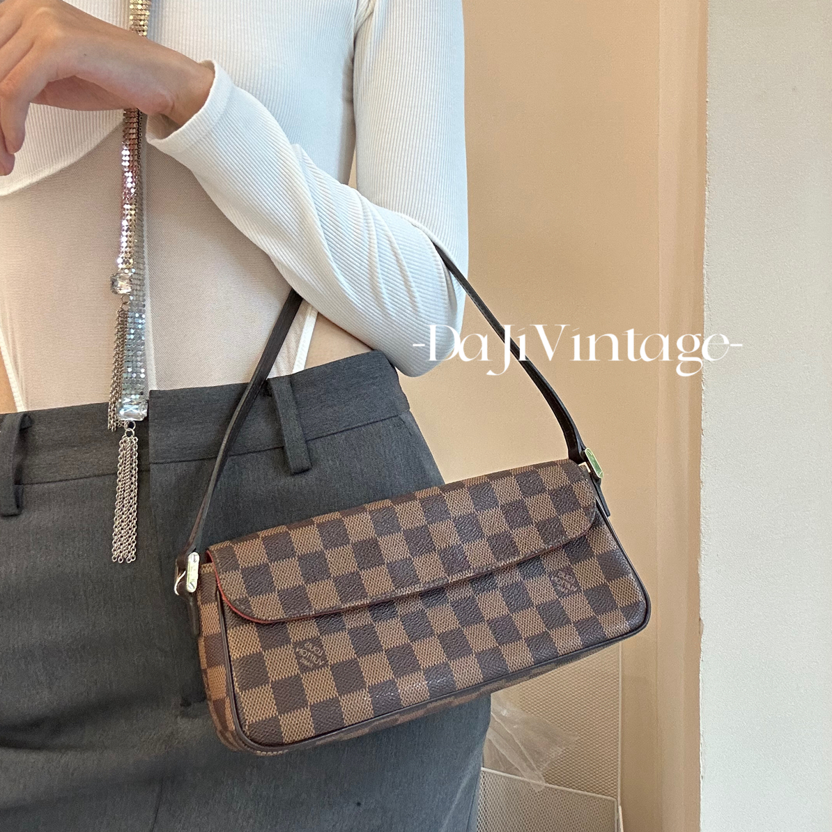 99新 LouisVuitton/路易威登 大吉中古/LV棋盘格表参道腋下包