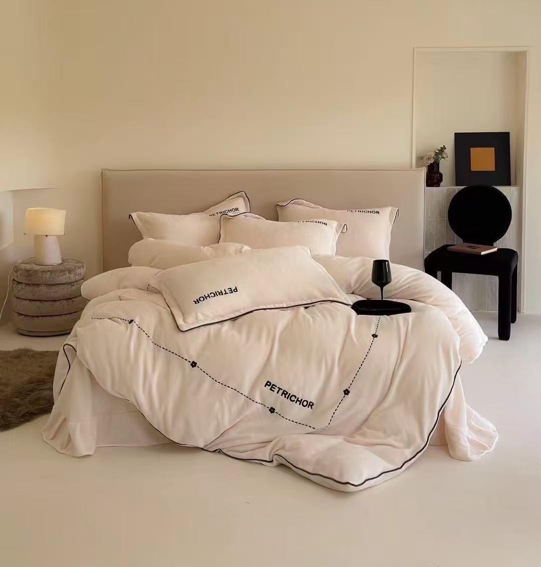 秋冬款高克重牛奶绒丝四件套