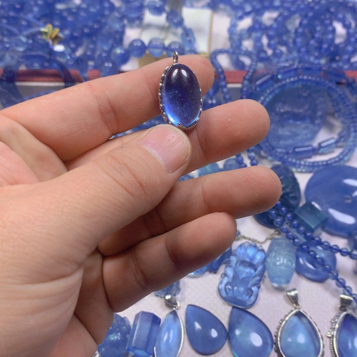 海蓝宝石颈饰未镶嵌Q*