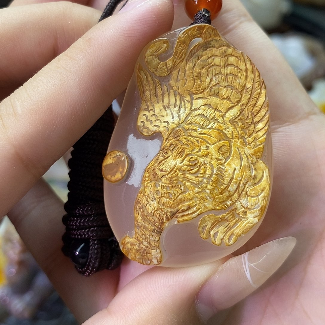 U***米玛瑙/玉髓未镶嵌颈饰