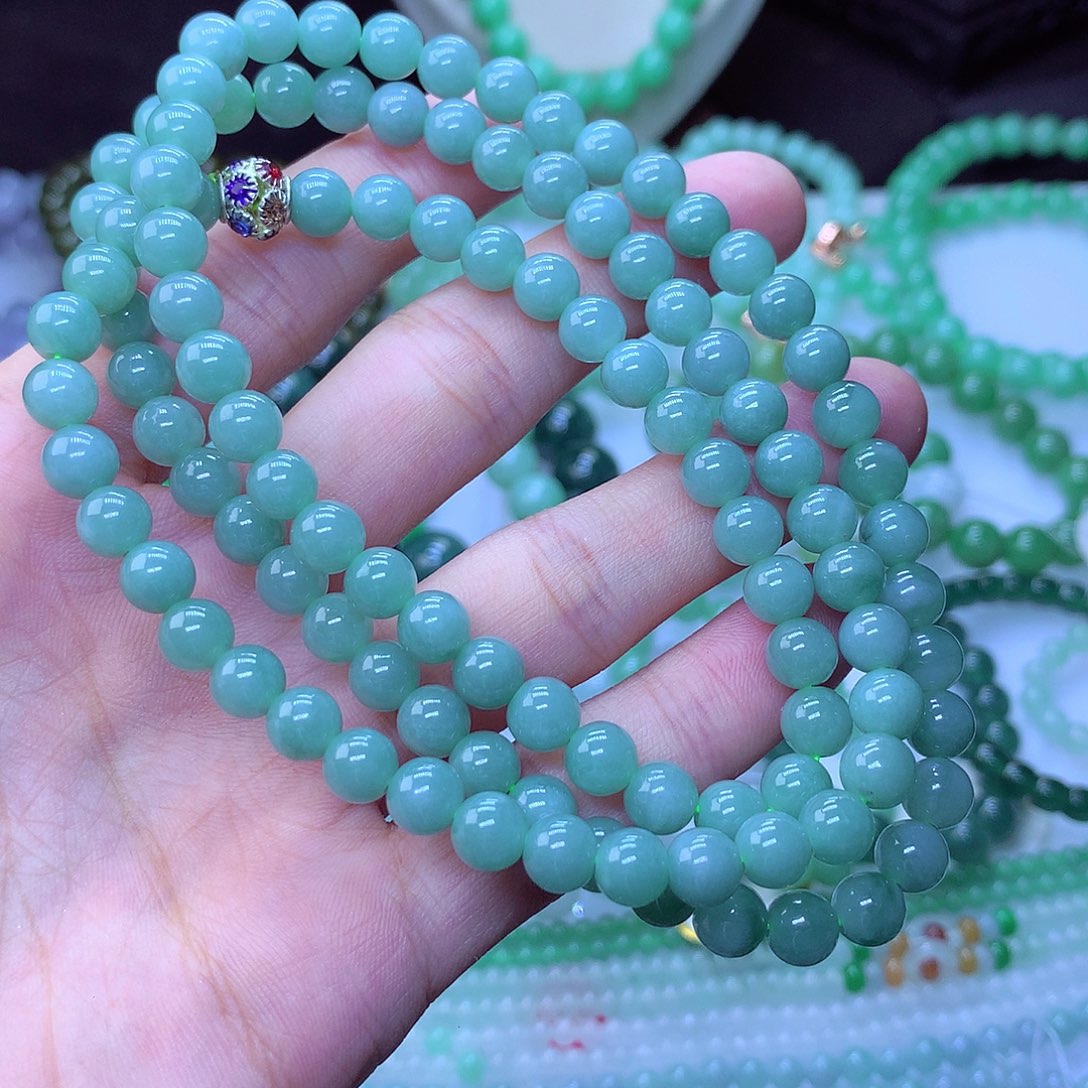 翡翠毛衣链未镶嵌