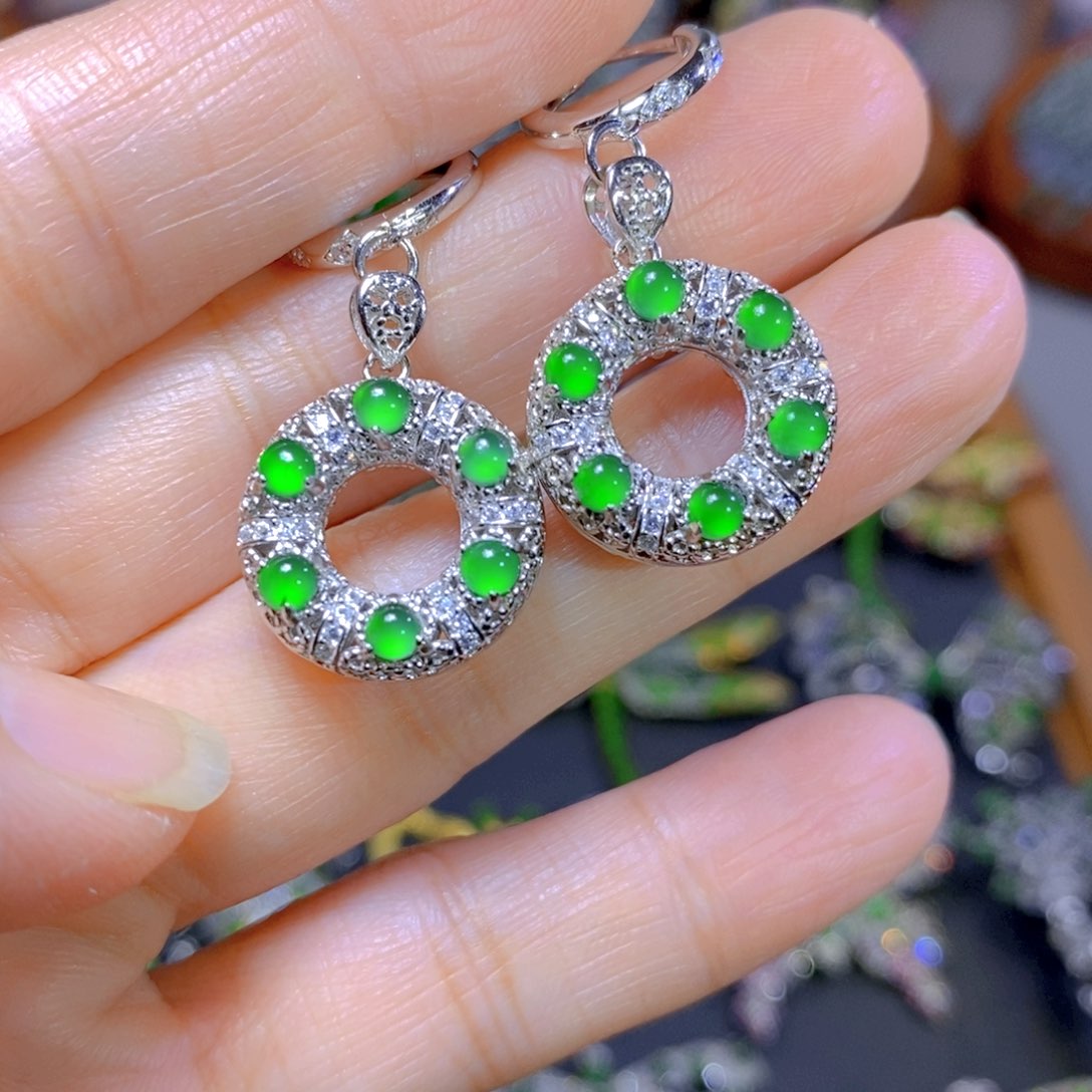 翡翠颈饰银S925镶嵌天然翡翠