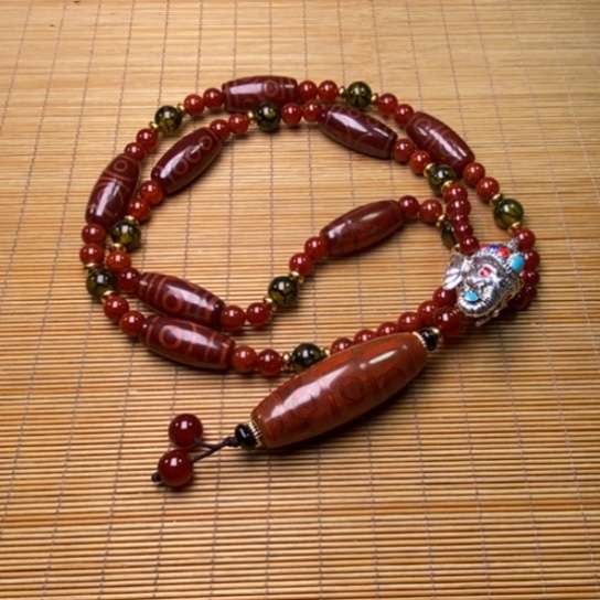 玛瑙/玉髓颈饰未镶嵌