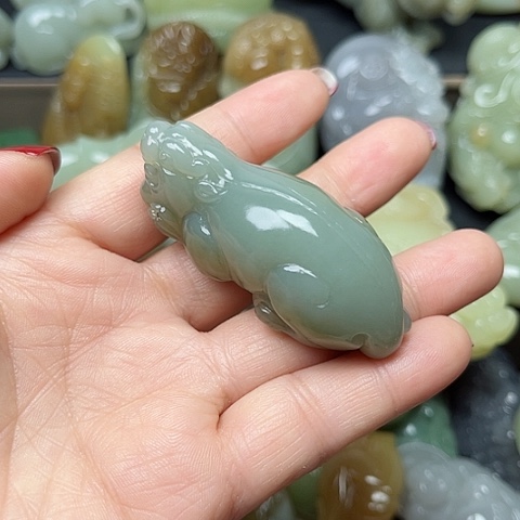 颈饰未镶嵌和田玉可*