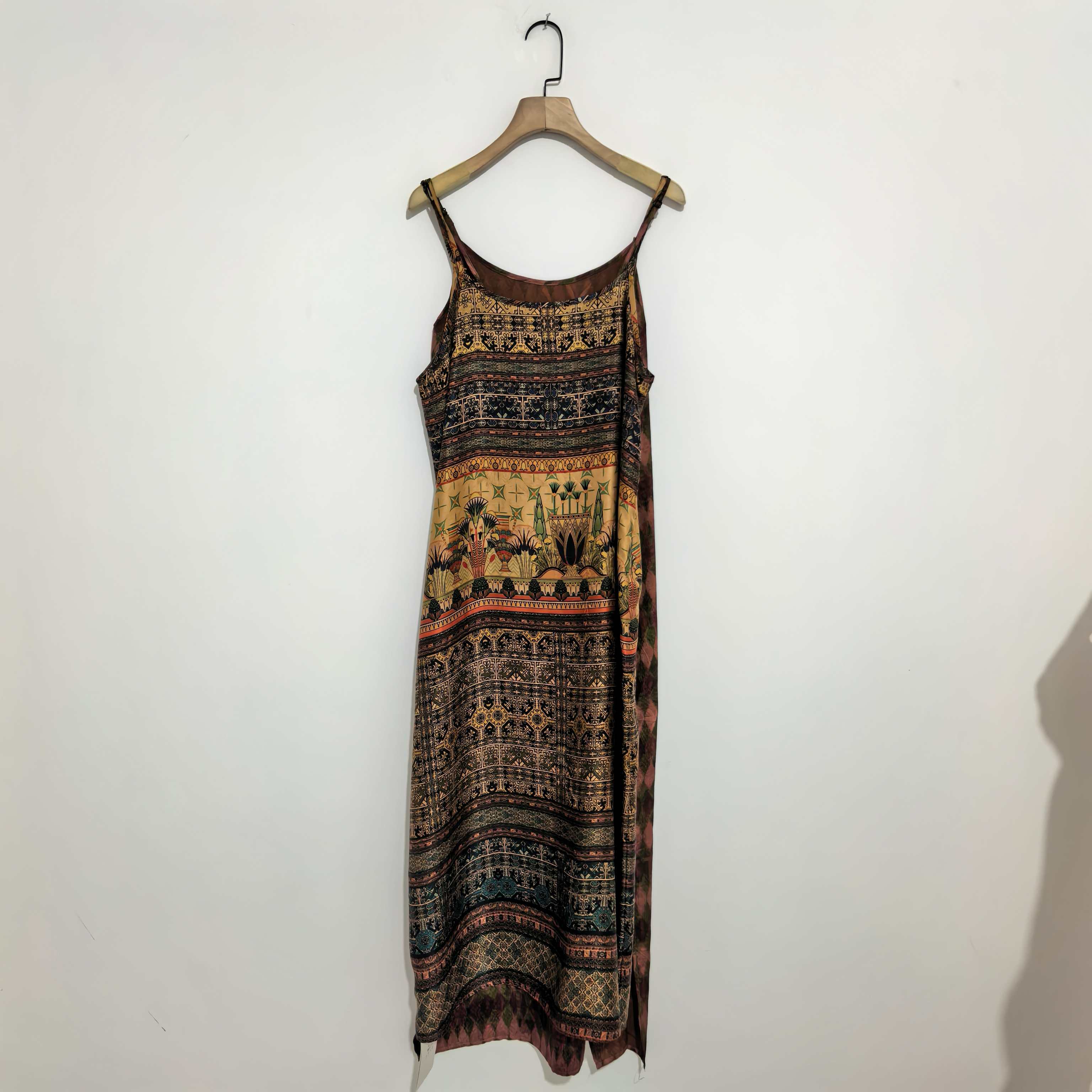 浔象丝绸连衣裙00000213213