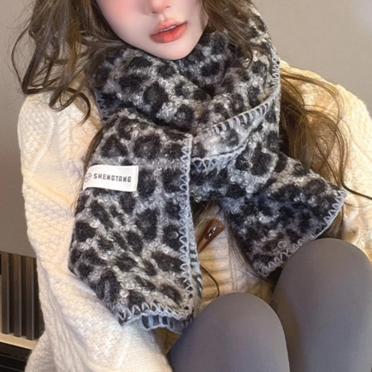 复古千禧辣妹风豹纹围巾女新款围脖保暖亲肤仿羊羔毛百搭高级感