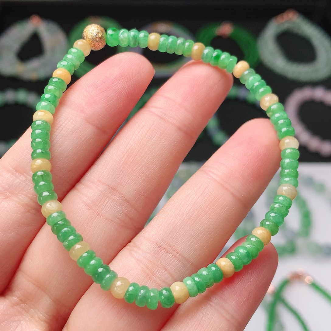 翡翠未镶嵌手链翡翠