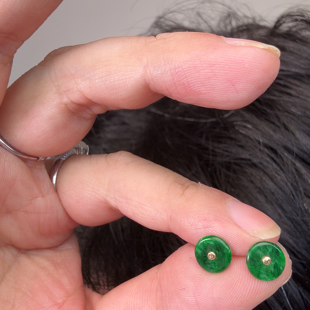 翡翠18K金镶嵌颈饰一对