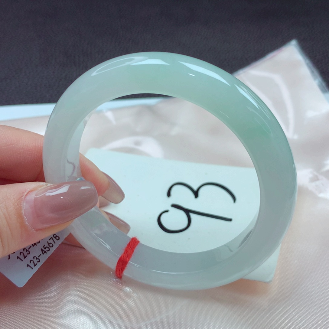 翡翠手镯未镶嵌手镯56