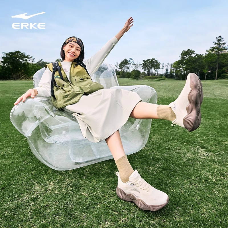 【小眯眼专属】啵啵弹2.5丨鸿星尔克透气轻弹休闲鞋-52125103315