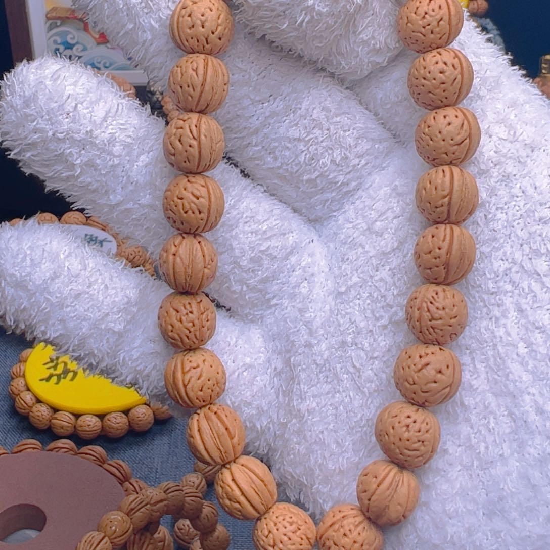 桃核手串1.1野生金丹大手持