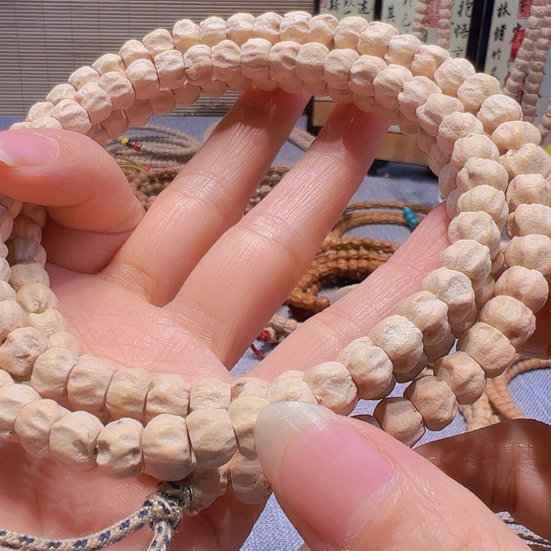 5***8吊坠柏香籽/百香籽