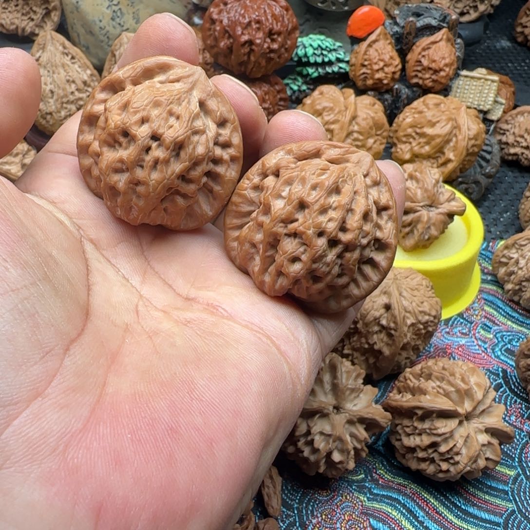 文玩核桃吊坠全品金公子42